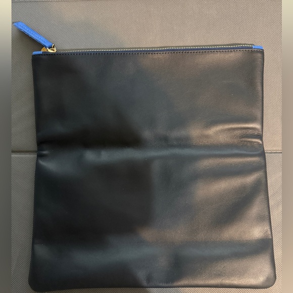 Clare V duo-tone leather fold-over clutch - Picture 2 of 4